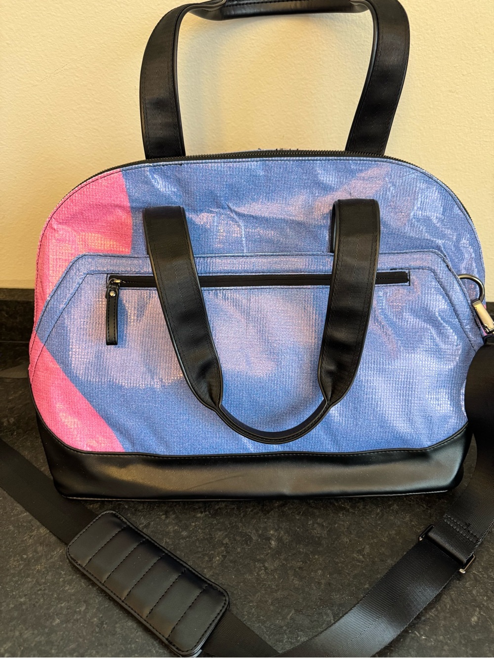 Rareform Maya Crossbody Bag - Picture 2 of 16